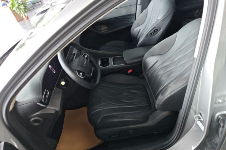 Used Roewe D7 2023 DMH 125km Flagship Edition Left Front Seat