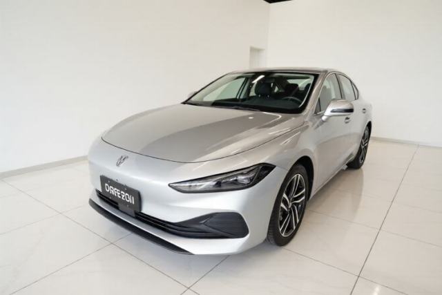 Used Roewe D7 2023 DMH 125km Flagship Edition