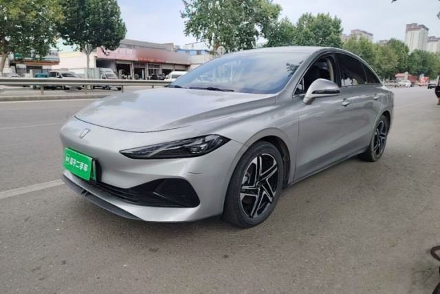 Używany Roewe D7 2023 DMH 125km Superior Edition