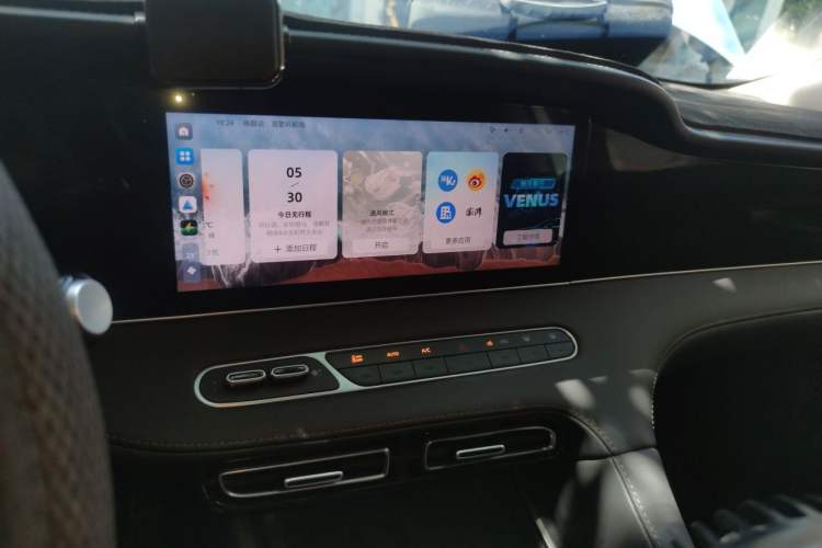 Used Roewe D7 2023 DMH 125km Superior Edition Audio And AC Panel