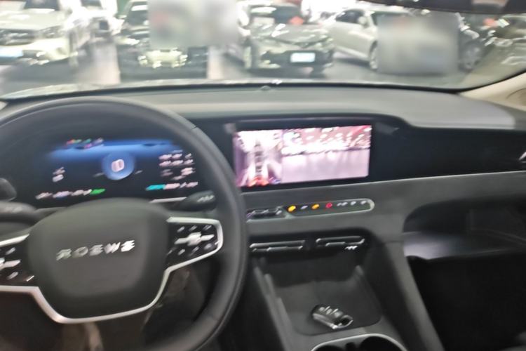 Used Roewe D7 2023 DMH 125km Flagship Edition Center Console