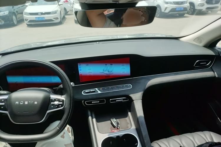 Used Roewe D7 2023 DMH 125km Flagship Edition Center Console