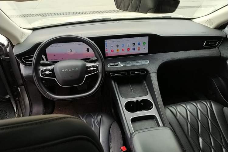 Used Roewe D7 2023 DMH 125km Flagship Edition Center Console