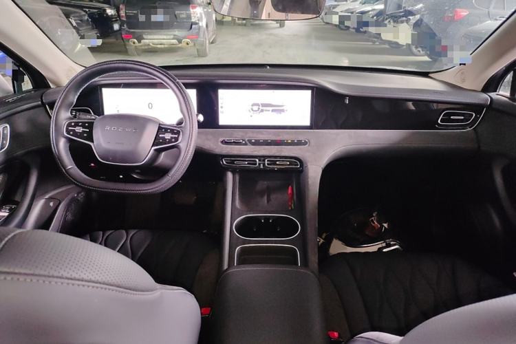 Used Roewe D7 2023 DMH 125km Flagship Edition Center Console