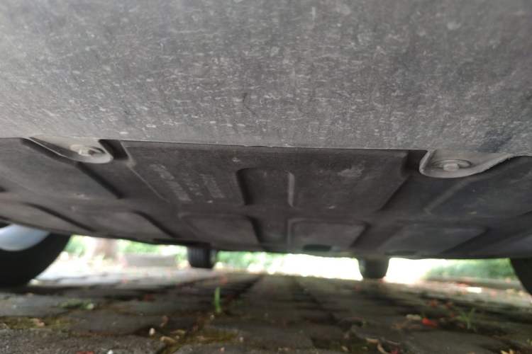 Used Roewe D7 2023 DMH 125km Superior Edition Chassis Front