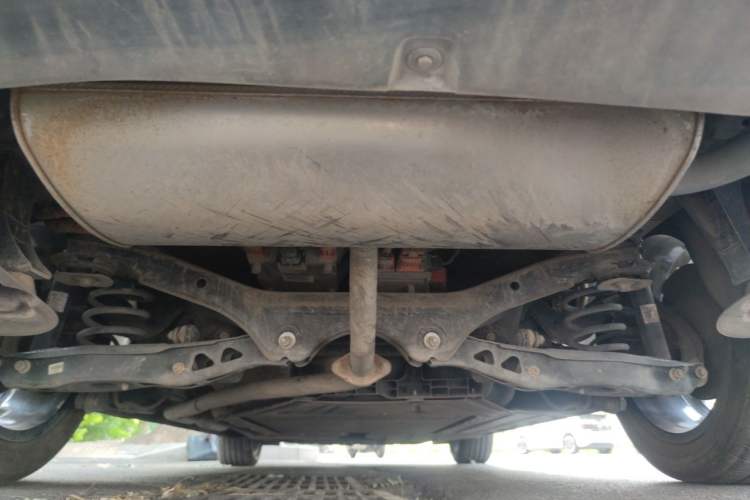 Used Roewe D7 2023 DMH 125km Superior Edition Chassis Rear
