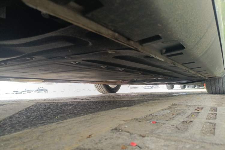 Used Roewe D7 2023 DMH 125km Flagship Edition Chassis Rear Right