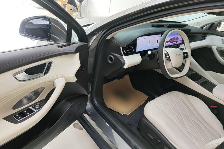 Used Roewe D7 2023 DMH 125km Excellence Edition Driver Seat