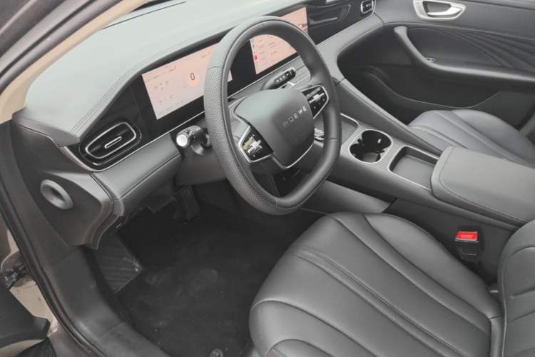 Used Roewe D7 2023 DMH 125km Superior Edition Driver Seat
