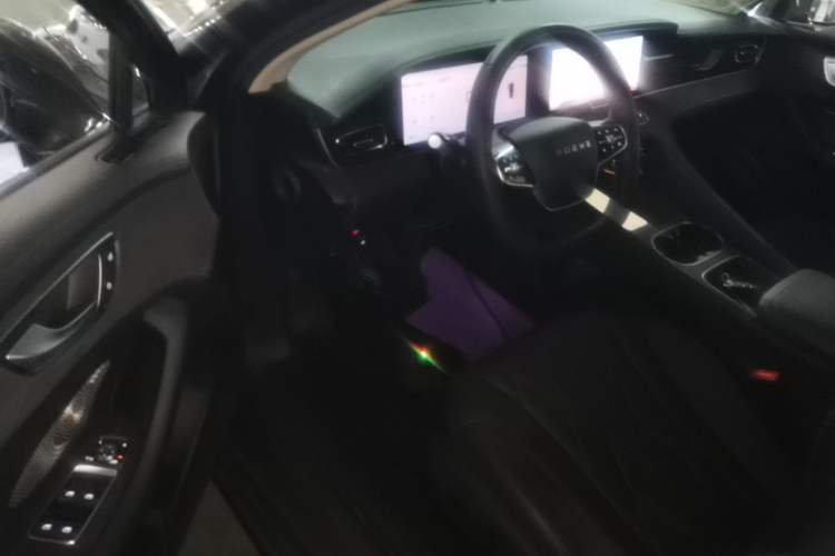 Used Roewe D7 2023 DMH 125km Excellence Edition Driver Seat