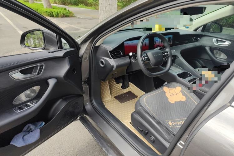 Used Roewe D7 2023 DMH 125km Excellence Edition Driver Seat