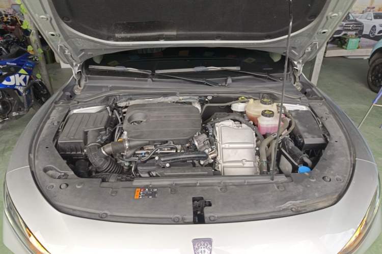 Used Roewe D7 2023 DMH 125km Flagship Edition Engine Bay