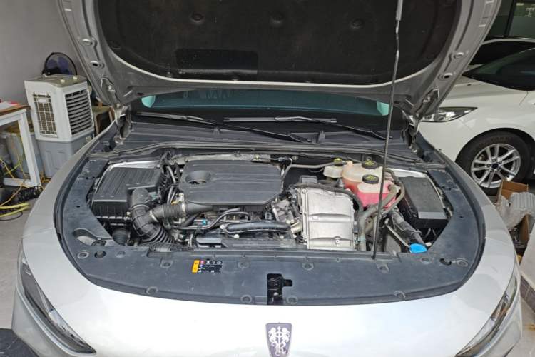 Used Roewe D7 2023 DMH 125km Excellence Edition Engine Bay