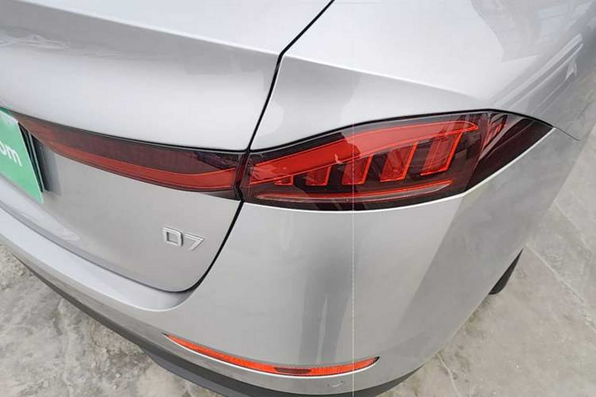 Used Roewe D7 2023 DMH 125km Flagship Edition Exterior 1