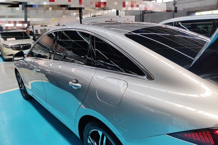 Used Roewe D7 2023 DMH 125km Flagship Edition Exterior 2