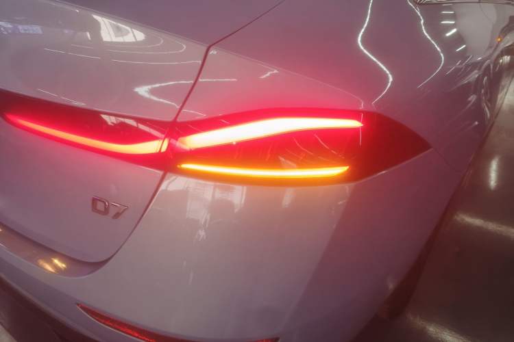 Used Roewe D7 2023 EV 510km Rear-Drive Flagship Edition Exterior 3