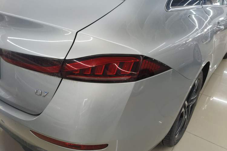 Used Roewe D7 2023 DMH 125km Excellence Edition Exterior 3