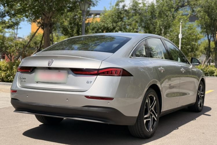 Used Roewe D7 2023 DMH 125km Flagship Edition Exterior 4