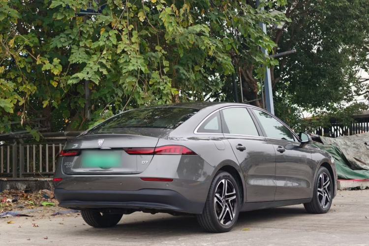 Used Roewe D7 2023 DMH 125km Excellence Edition Exterior 5