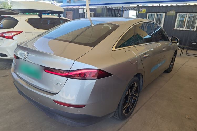 Used Roewe D7 2023 DMH 125km Flagship Edition Exterior 5