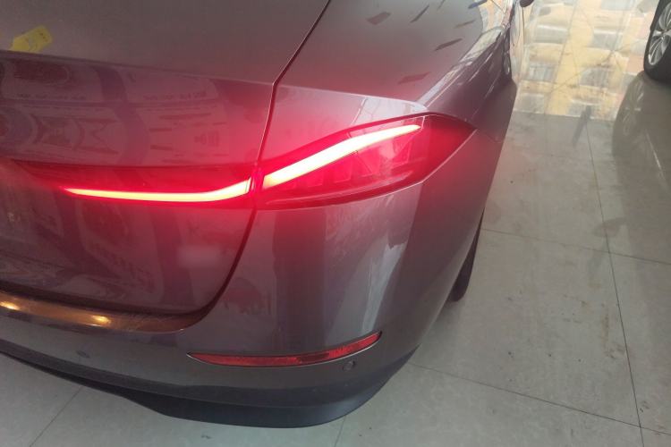 Used Roewe D7 2023 DMH 125km Excellence Edition Exterior 6