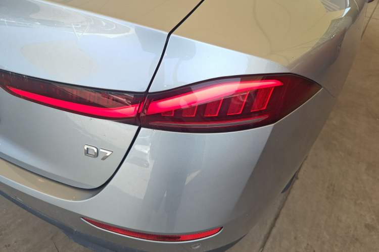 Used Roewe D7 2023 DMH 125km Flagship Edition Exterior 6