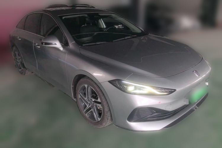 Used Roewe D7 2023 DMH 125km Flagship Edition Front Right 45 Deg