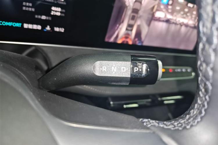 Used Roewe D7 2023 DMH 125km Flagship Edition Gear Lever