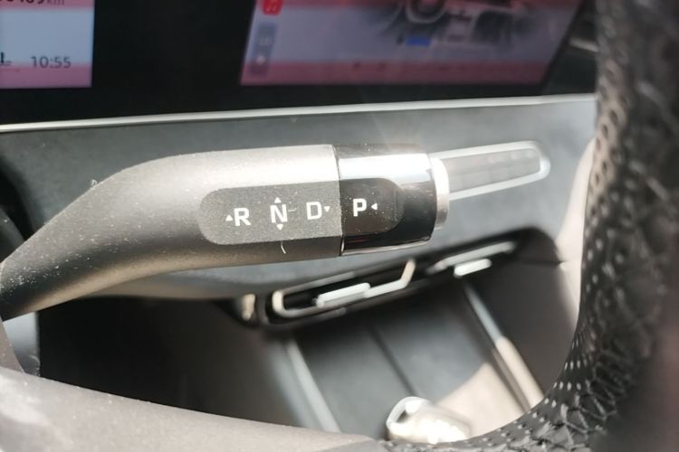 Used Roewe D7 2023 DMH 125km Flagship Edition Gear Lever