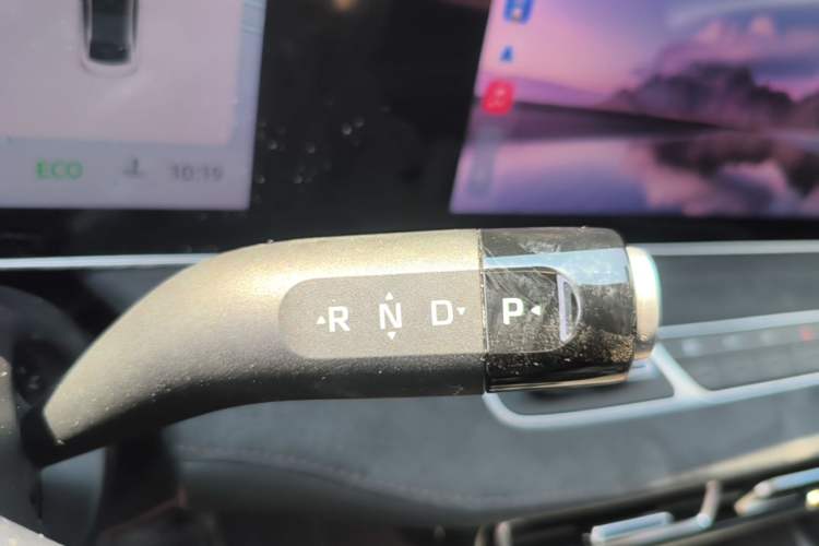 Used Roewe D7 2023 DMH 125km Flagship Edition Gear Lever
