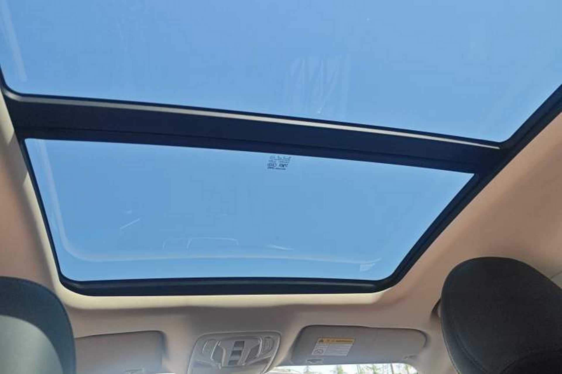 Used Roewe D7 2023 DMH 125km Flagship Edition Headliner