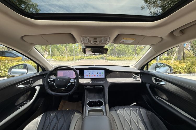 Used Roewe D7 2023 DMH 125km Flagship Edition Headliner