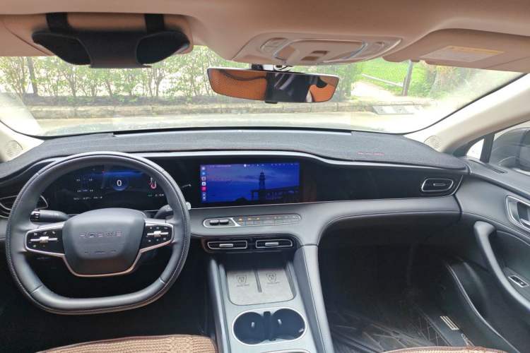 Used Roewe D7 2023 DMH 125km Superior Edition Headliner