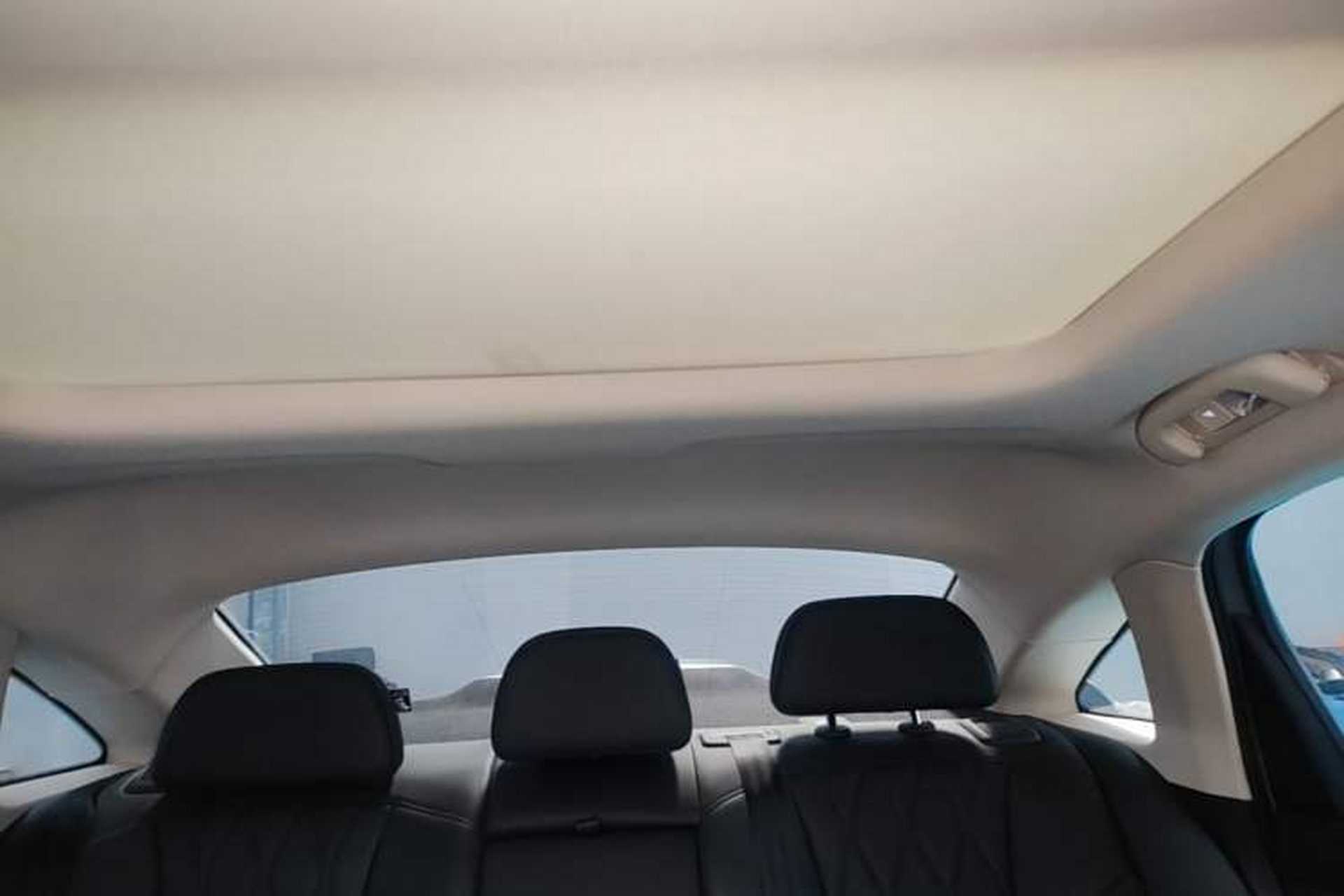 Used Roewe D7 2023 DMH 125km Flagship Edition Headliner