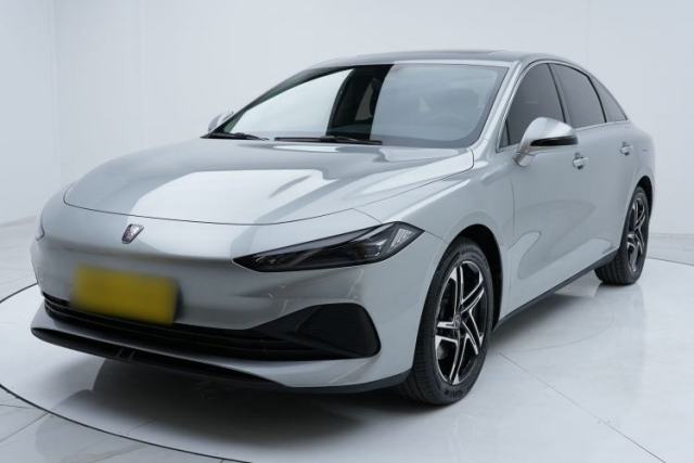 Used Roewe D7 2023 DMH 125km Superior Edition