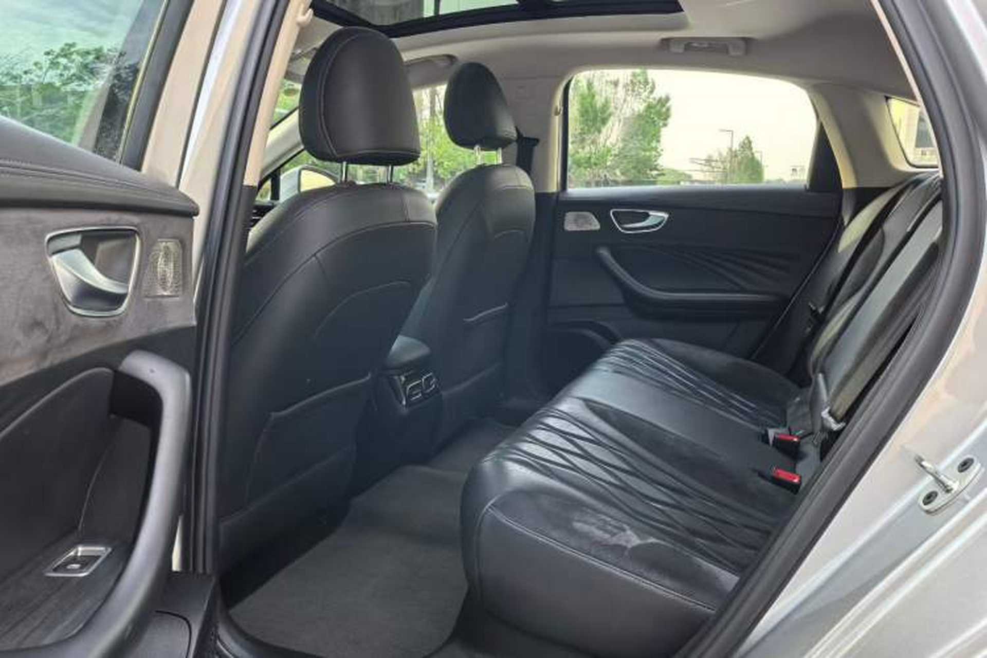 Used Roewe D7 2023 DMH 125km Flagship Edition Interior 3