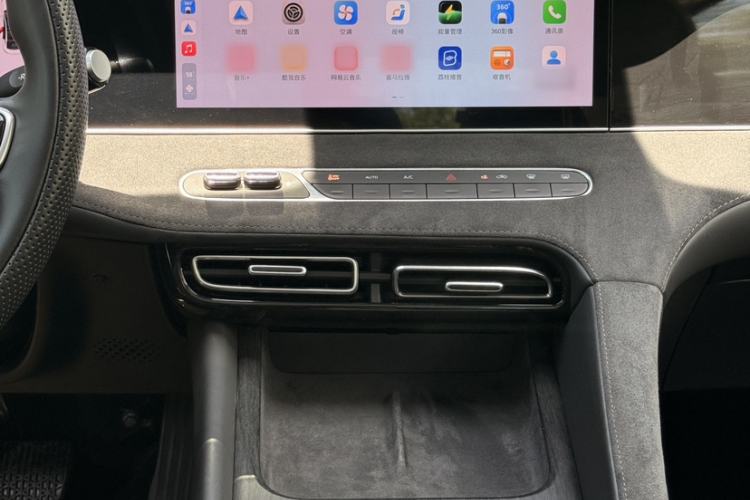 Used Roewe D7 2023 DMH 125km Flagship Edition Interior 6