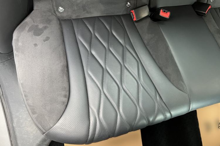 Used Roewe D7 2023 DMH 125km Excellence Edition Interior 9