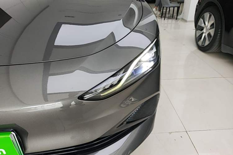 Used Roewe D7 2023 DMH 125km Excellence Edition Left Front Headlight