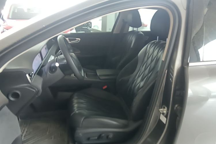 Used Roewe D7 2023 DMH 125km Excellence Edition Left Front Seat