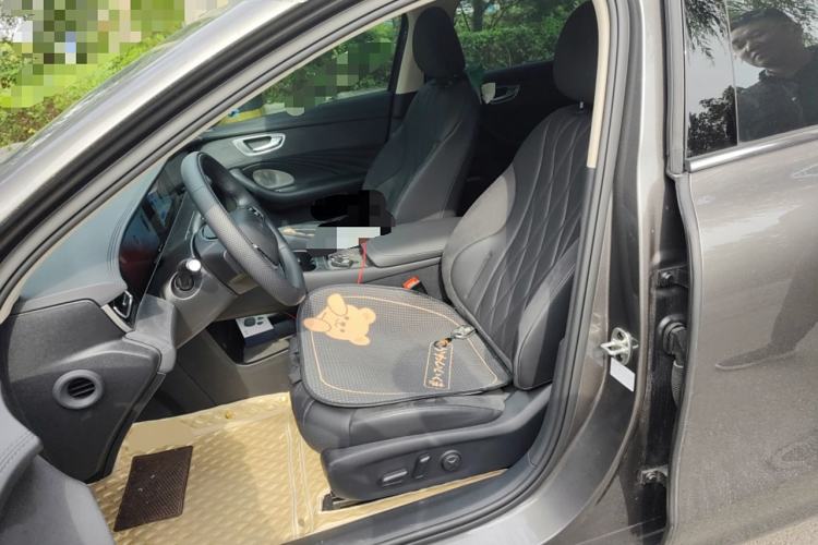 Used Roewe D7 2023 DMH 125km Excellence Edition Left Front Seat