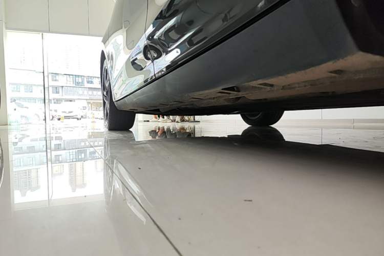 Used Roewe D7 2023 DMH 125km Excellence Edition Left Side Sill
