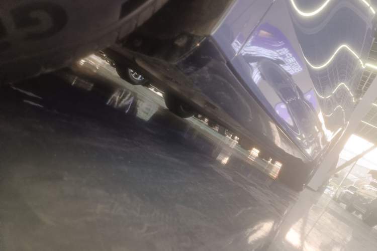 Used Roewe D7 2023 EV 510km Rear-Drive Flagship Edition Left Side Sill