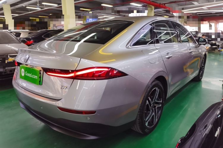 Used Roewe D7 2023 DMH 125km Flagship Edition Rear Right 45 Deg