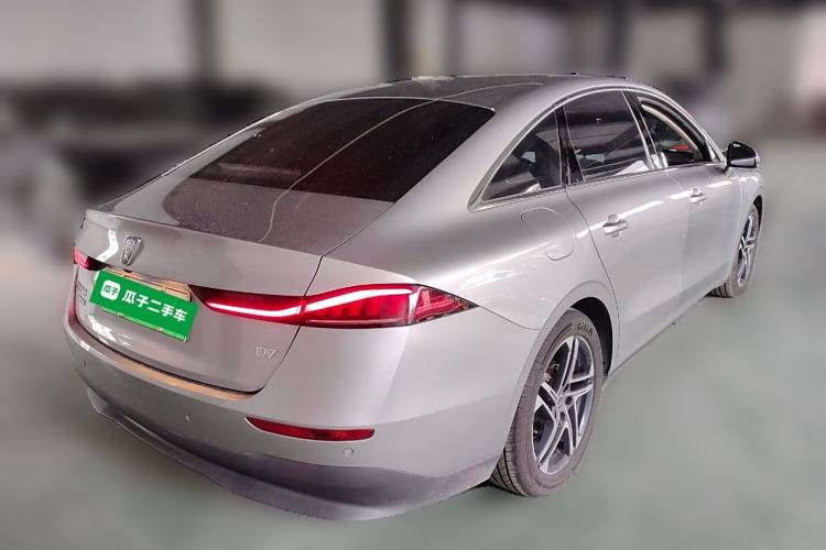 Used Roewe D7 2023 DMH 125km Flagship Edition Rear Right 45 Deg