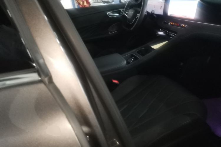 Used Roewe D7 2023 DMH 125km Excellence Edition Right Front Seat