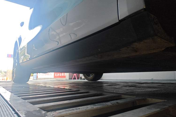 Used Roewe D7 2023 DMH 125km Flagship Edition Right Side Sill
