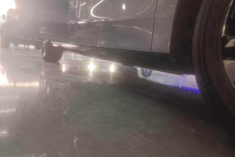 Used Roewe D7 2023 EV 510km Rear-Drive Flagship Edition Right Side Sill