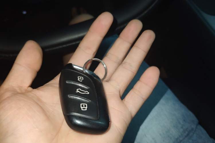 Used Roewe D7 2023 DMH 125km Superior Edition Vehicle Key