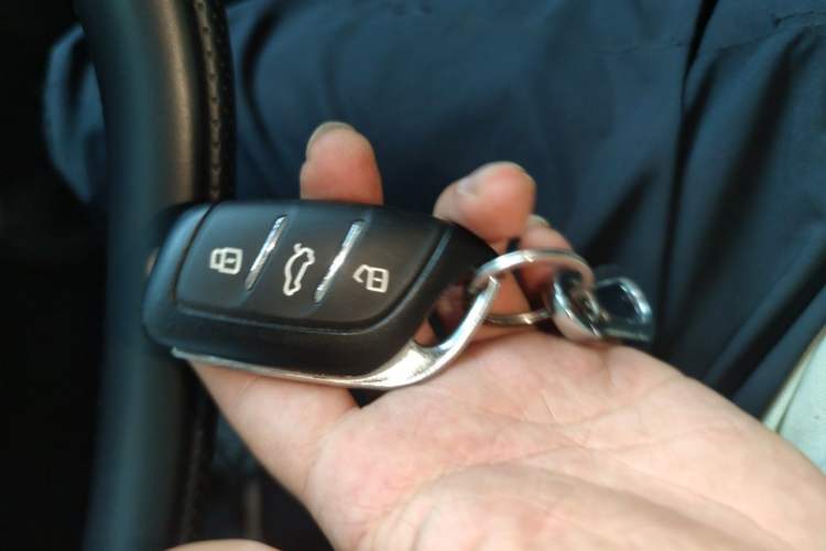 Used Roewe D7 2023 DMH 125km Superior Edition Vehicle Key
